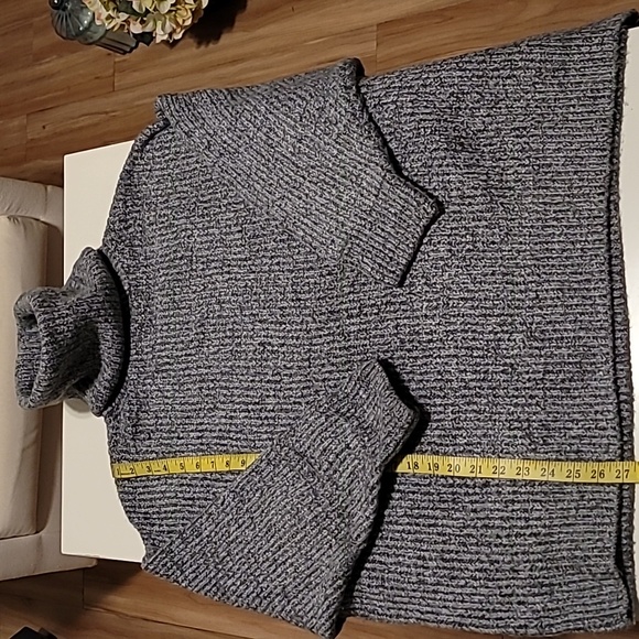 Gorgeous oversized knit sweater - Picture 3 of 6